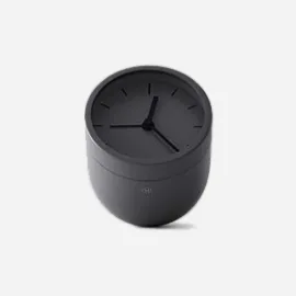 Simple Black Clock - 绿茵体育